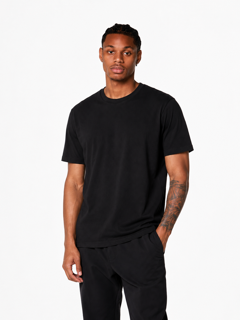 LYXIG T-SHIRT - SVART